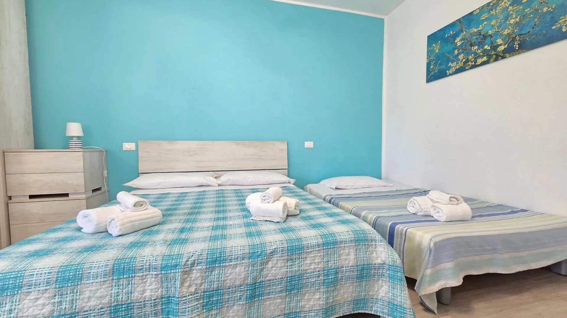 B&B Litoranea 80 Follonica Panzió