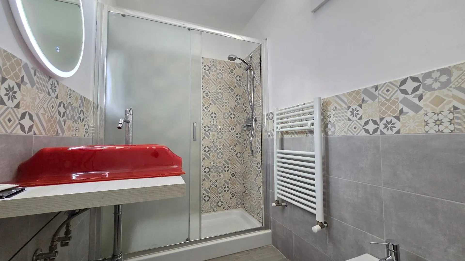 B&B Litoranea 80 폴로니카