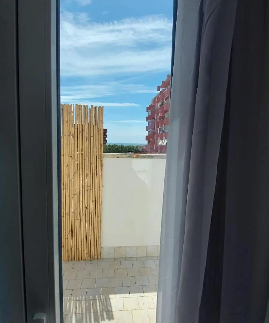 Litoranea 80 Bed & Breakfast Follonica