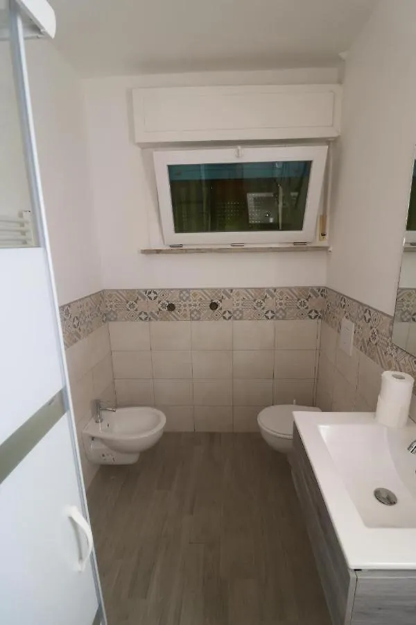 Litoranea 80 Bed & Breakfast Follonica