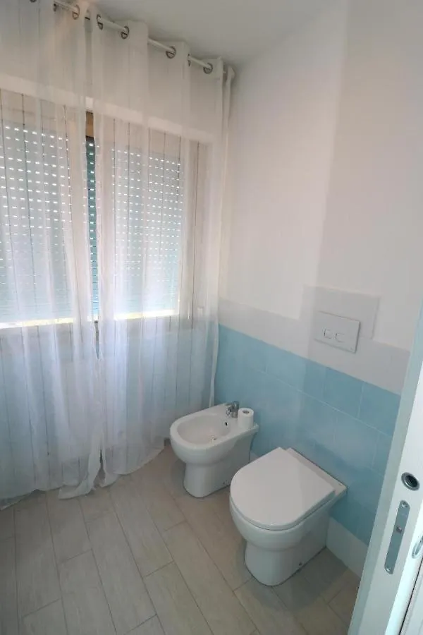 Litoranea 80 Bed & Breakfast Follonica 0*,  Italy