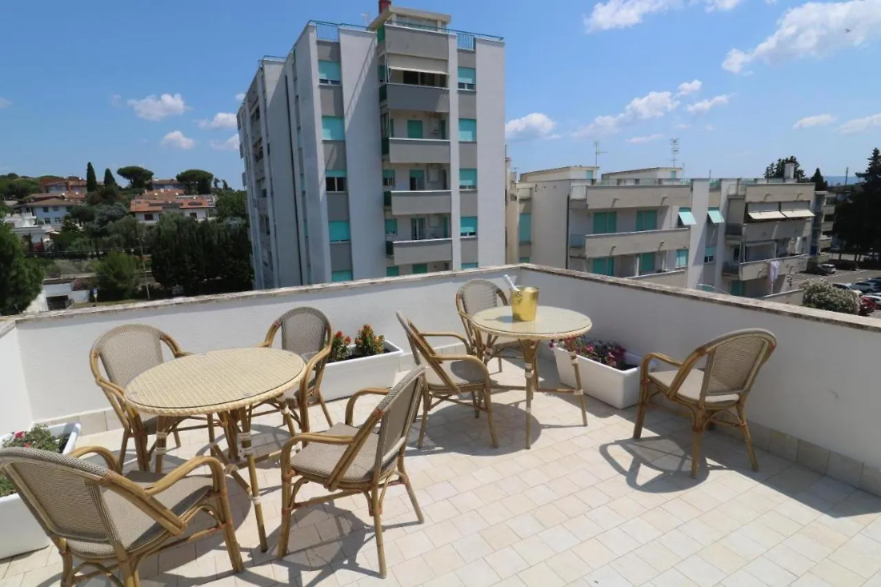 Litoranea 80 Bed & Breakfast Follonica Italy